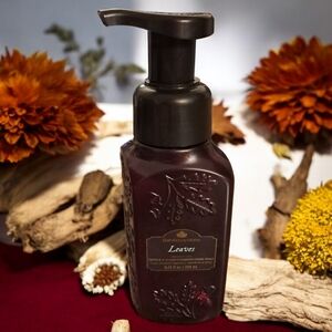 Bath and Body Works Leaves Gentle & Clean Foaming Hand Soap